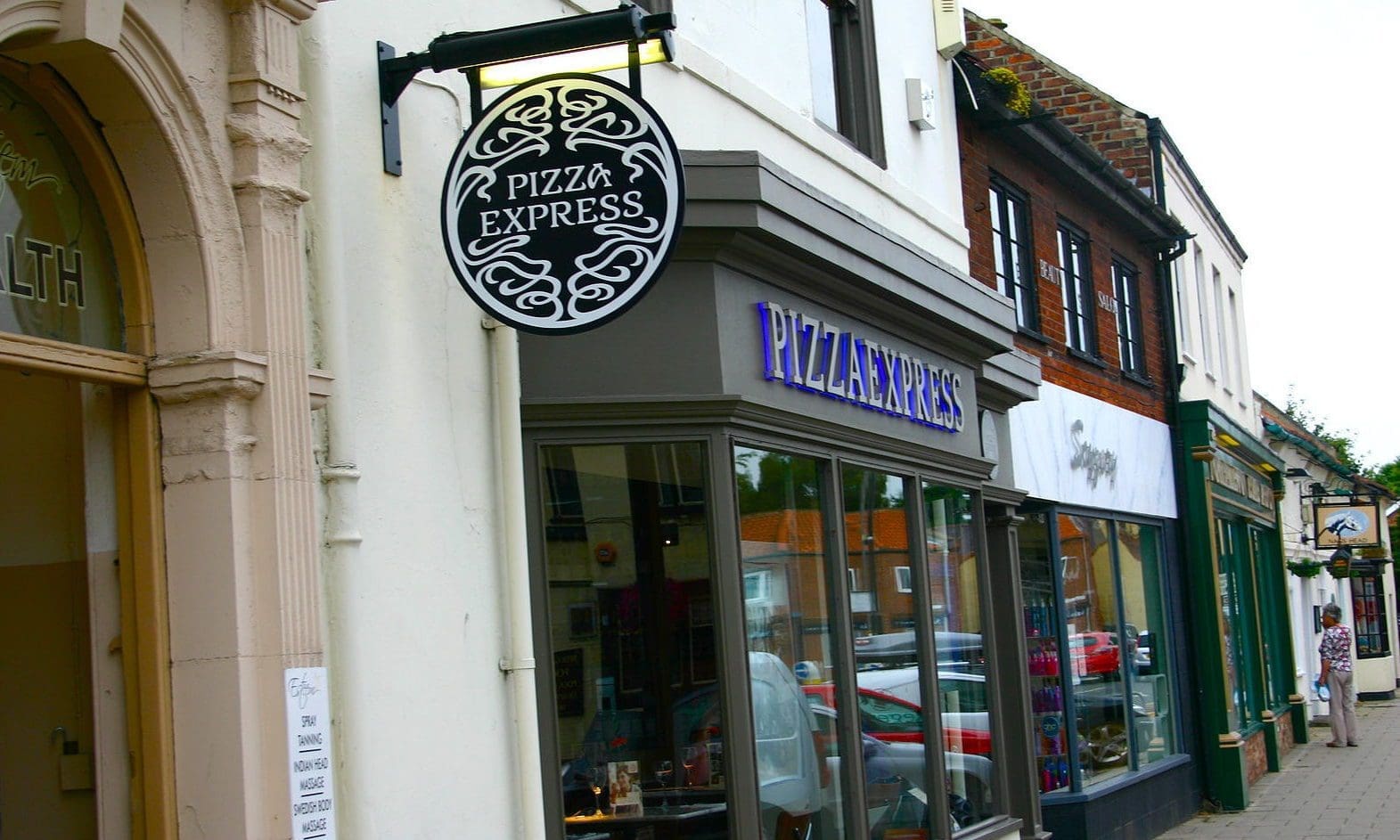 Royal wedding reception Pizza Express order