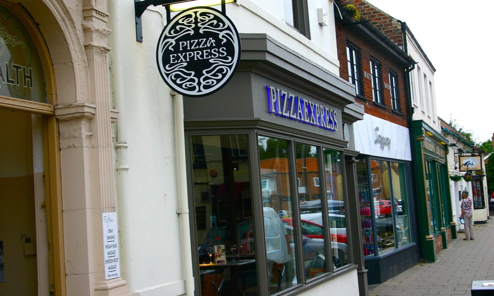 Pizza Express turnover up by 6.3%