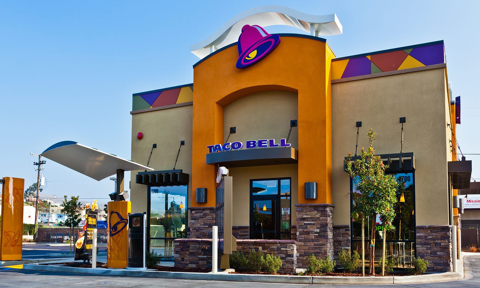 Manchester Taco Bell to open until 4am everyday
