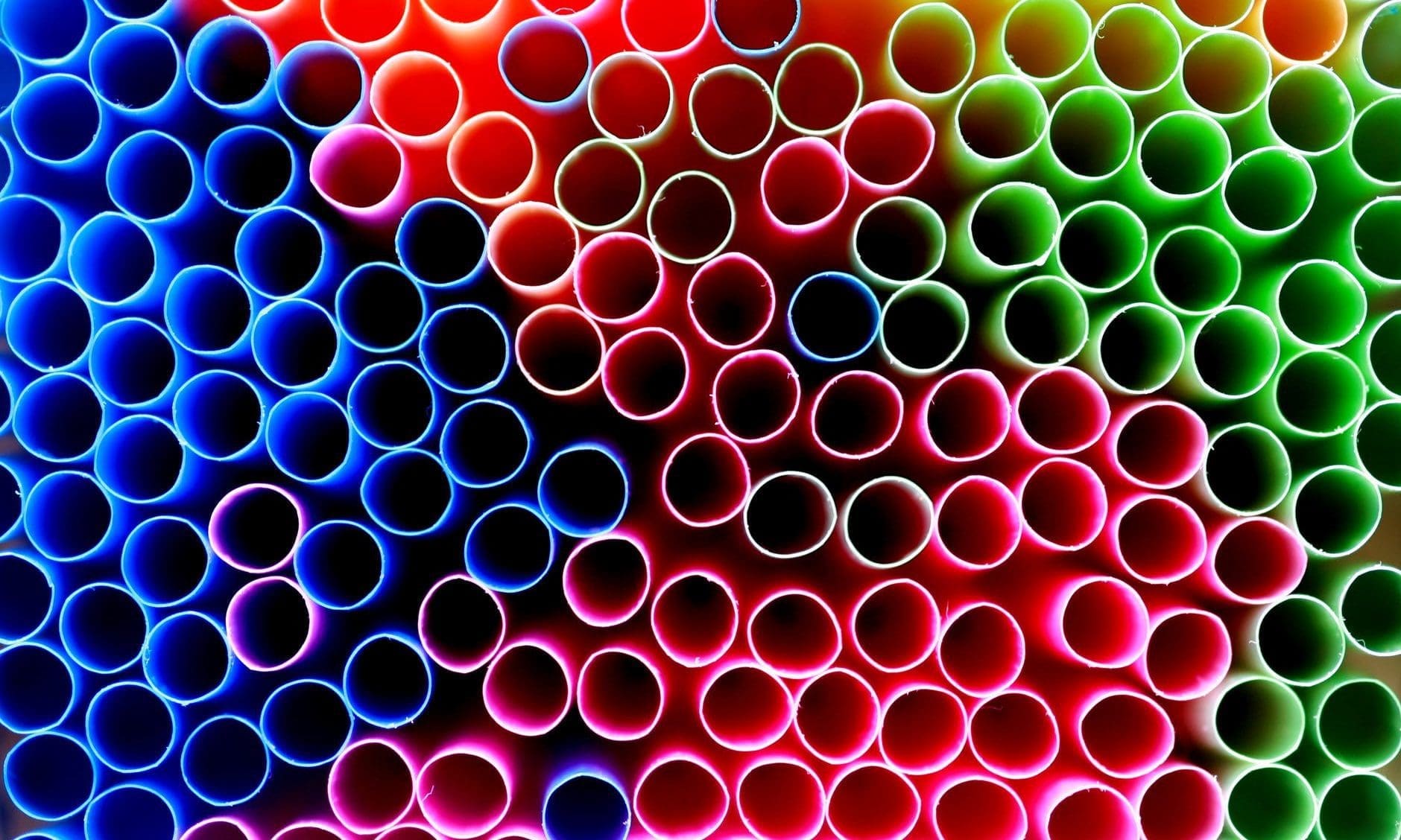 Supplier says paper straws outsell plastic for the first time