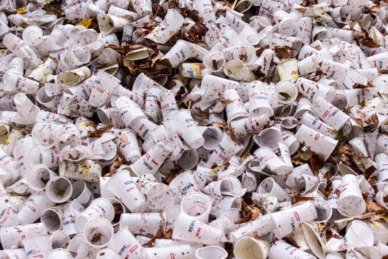 SRA launches guide for restaurants to go plastic-free