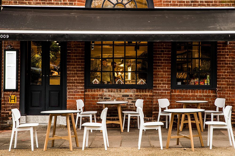 Creating an outstanding outdoor dining experience