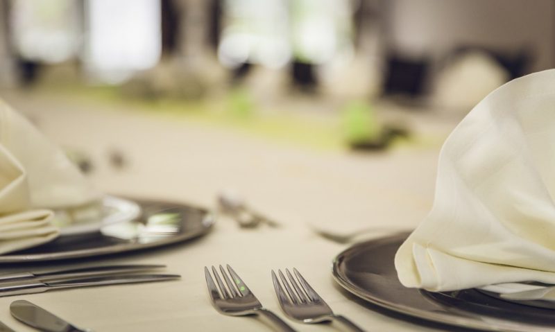 Tom Simmons’ restaurant continues under new ownership