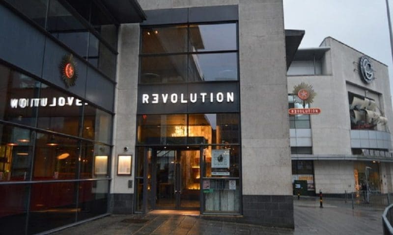 Revolution Bars sees 6.4% revenue increase in latest update