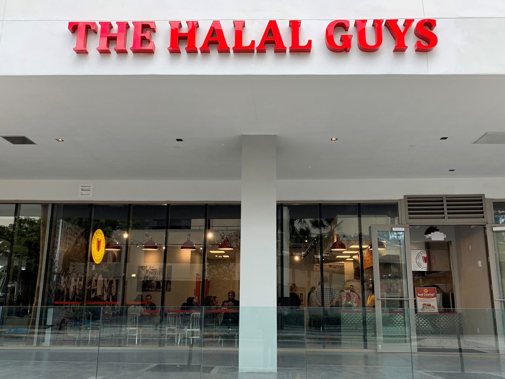 The Halal Guys secures first UK restaurant