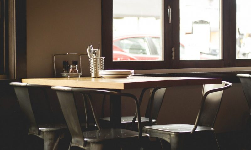 15 of the top 20 UK restaurant companies ‘cannot cover debts’