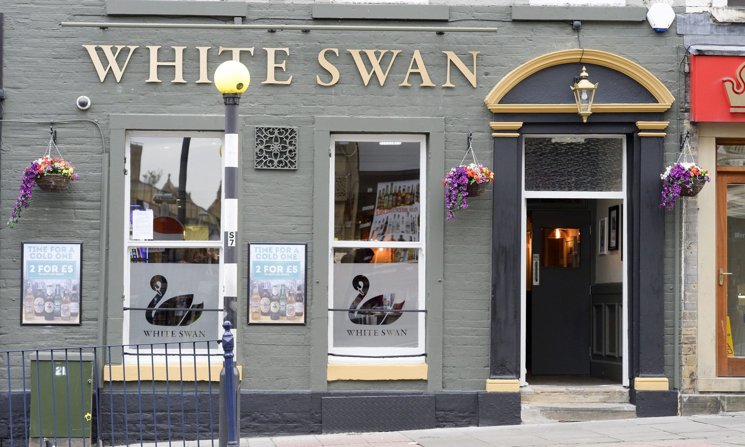 Huddersfield pub to reopen after £95,000 renovation