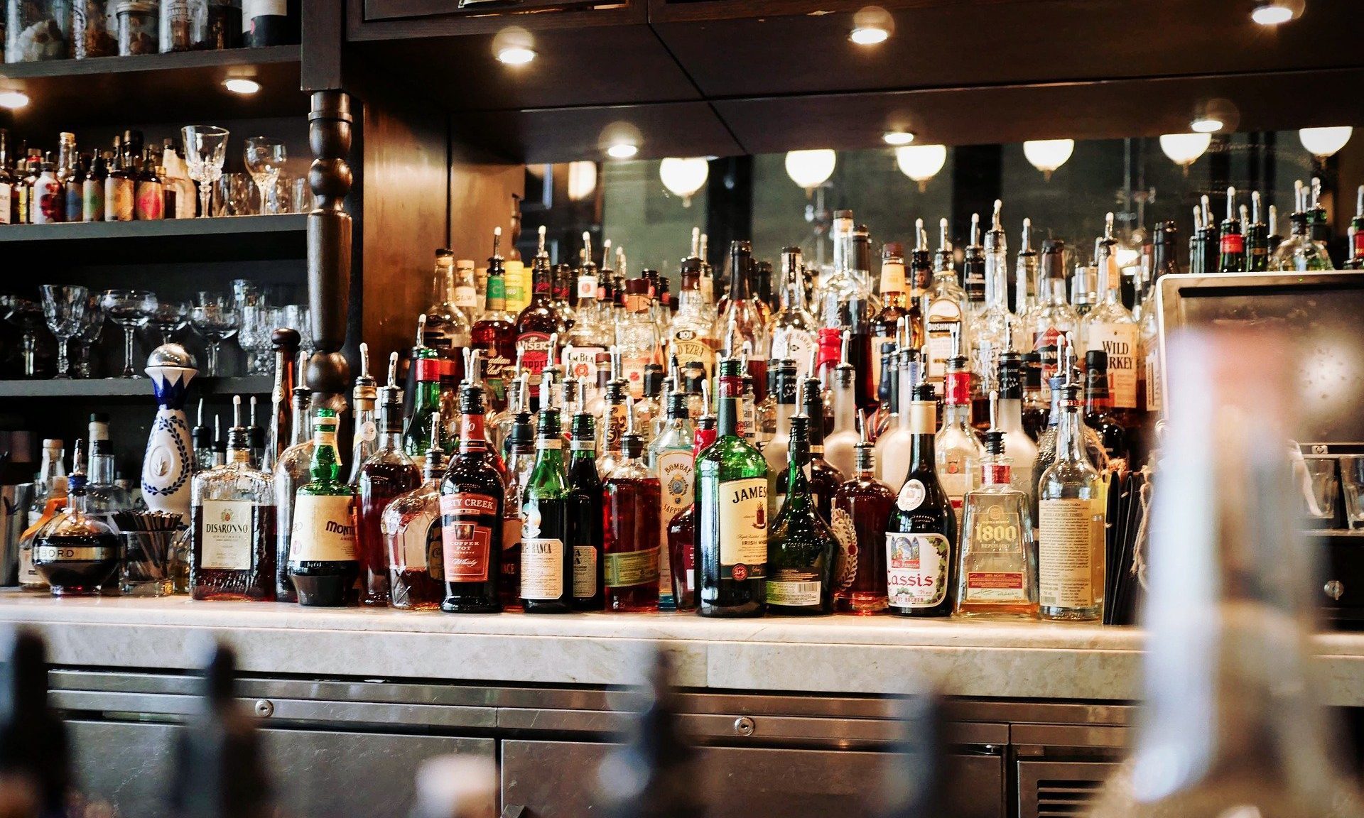 UK pub sector expands for first time since 2009