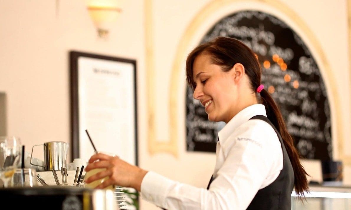 New immigration laws will be ‘disastrous’ for hospitality, says UKH