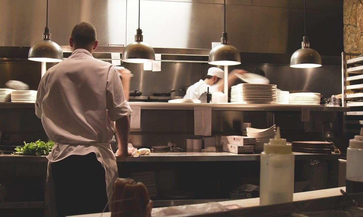 Vacant hospitality roles rise by 73%