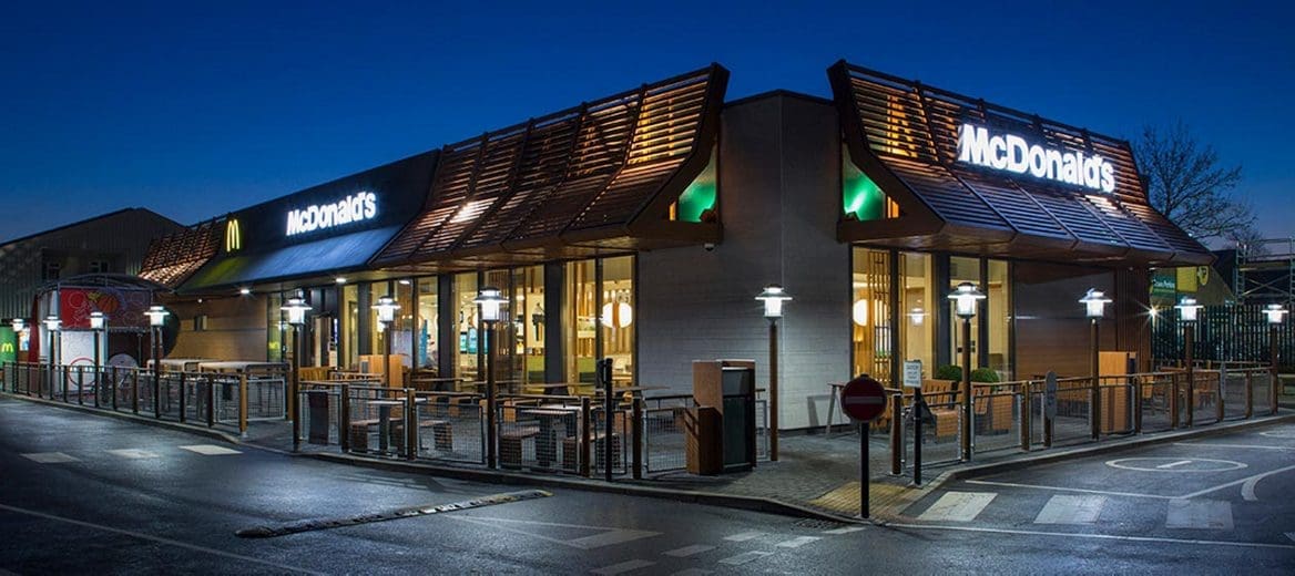 McDonald’s and Nando’s close all UK sites