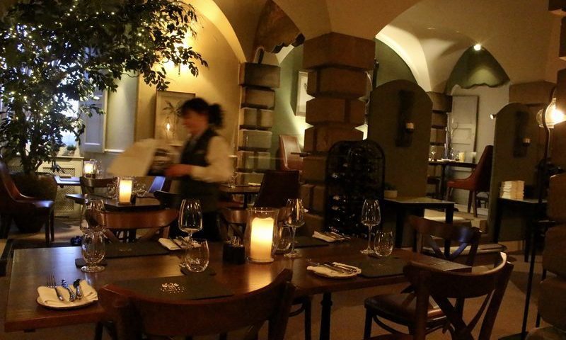 Knights Brasserie reopens following extensive refurb