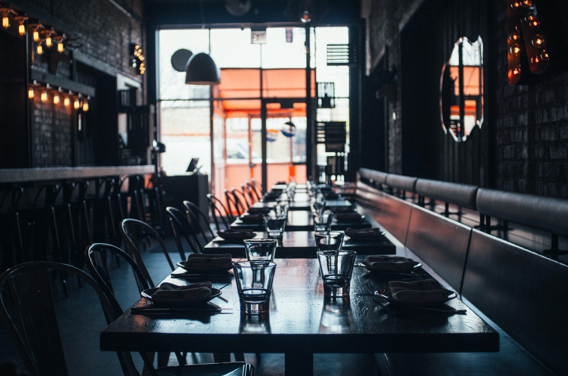 Restaurant, pub and bar sales nosedive 60% in March