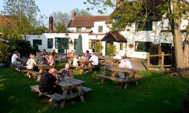 Drinks sales up 13% as sun shines on pubs