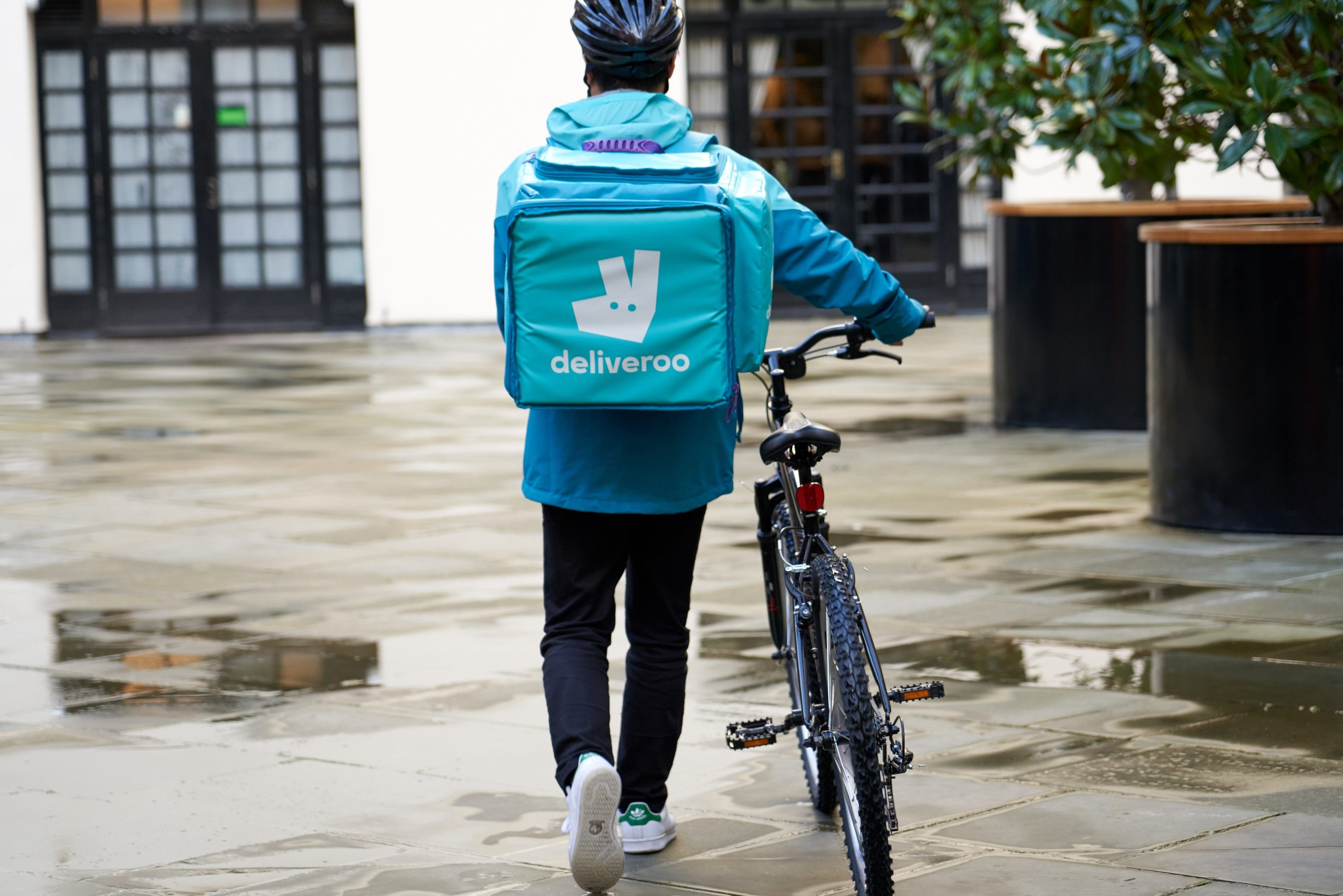 Deliveroo losses widen as Simon Wolfson steps down from board