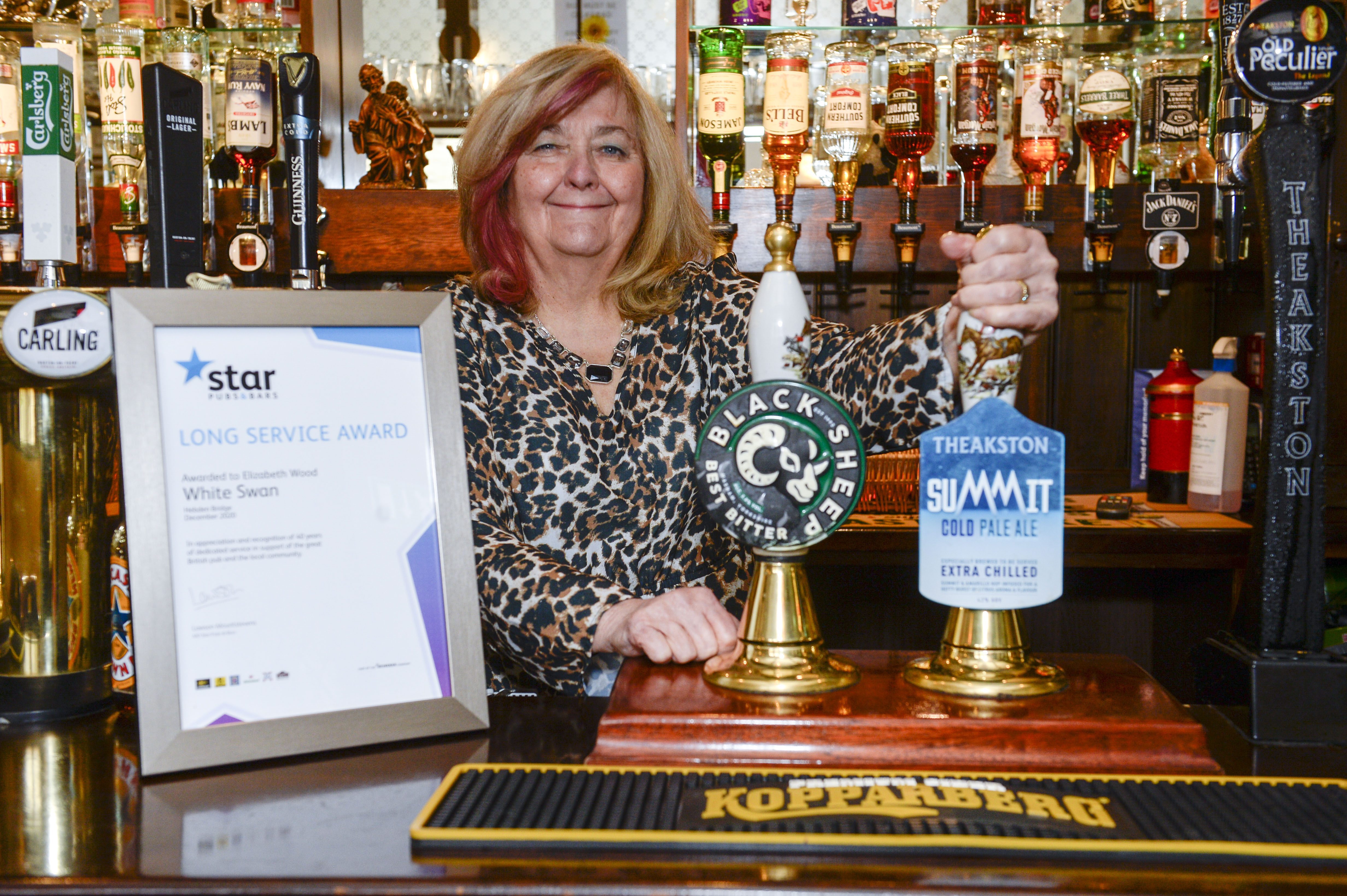 Star Pubs and Bars awards longest serving licensee