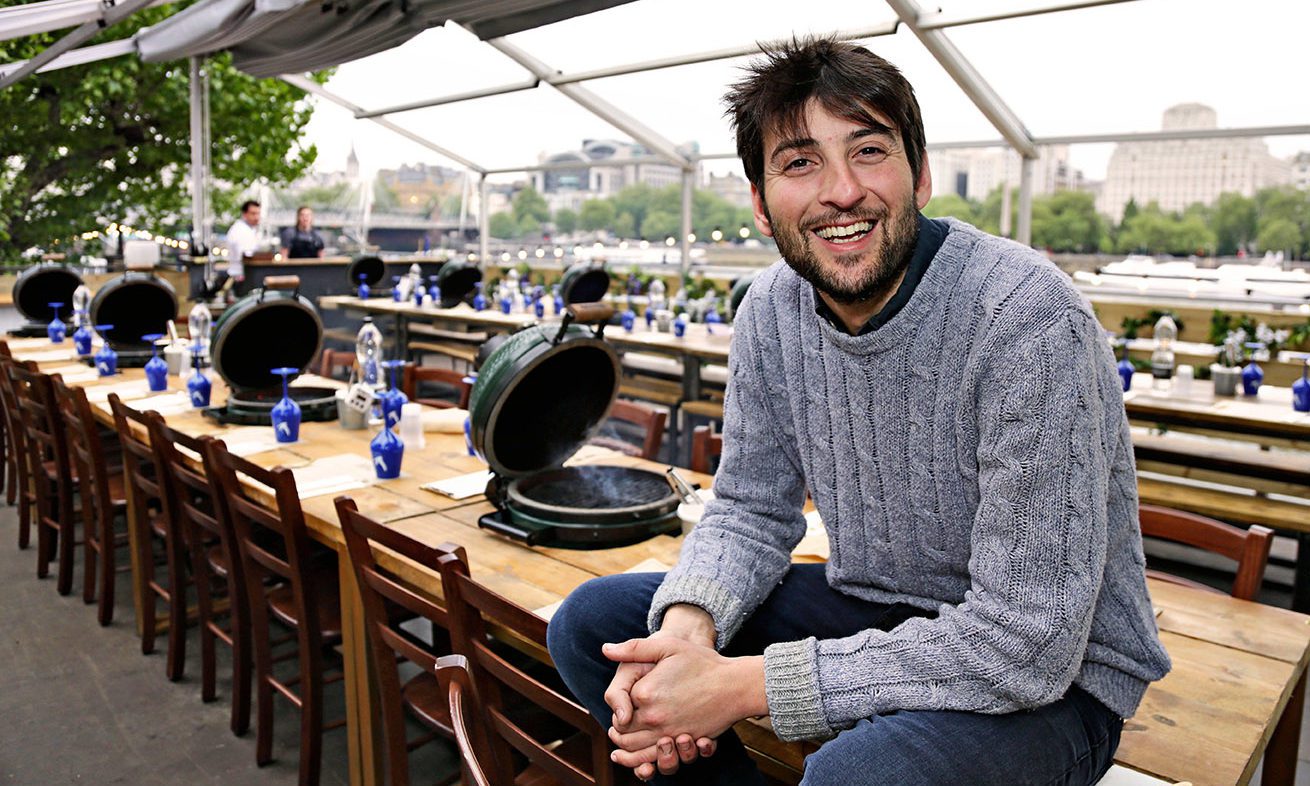 An al fresco reopening is a tail of two fortunes