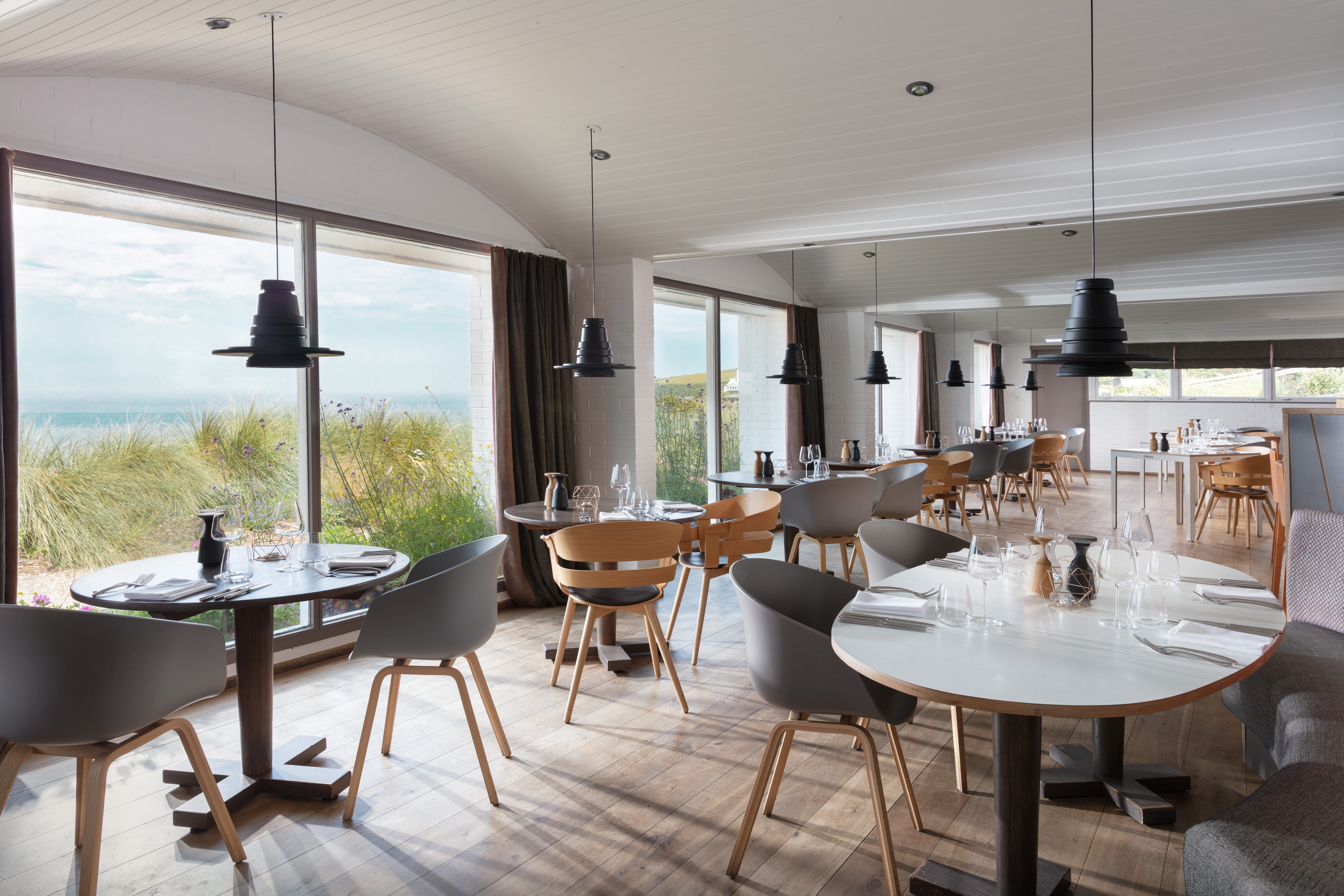 Red Hotels rolls out £11 hourly wage for entry level roles