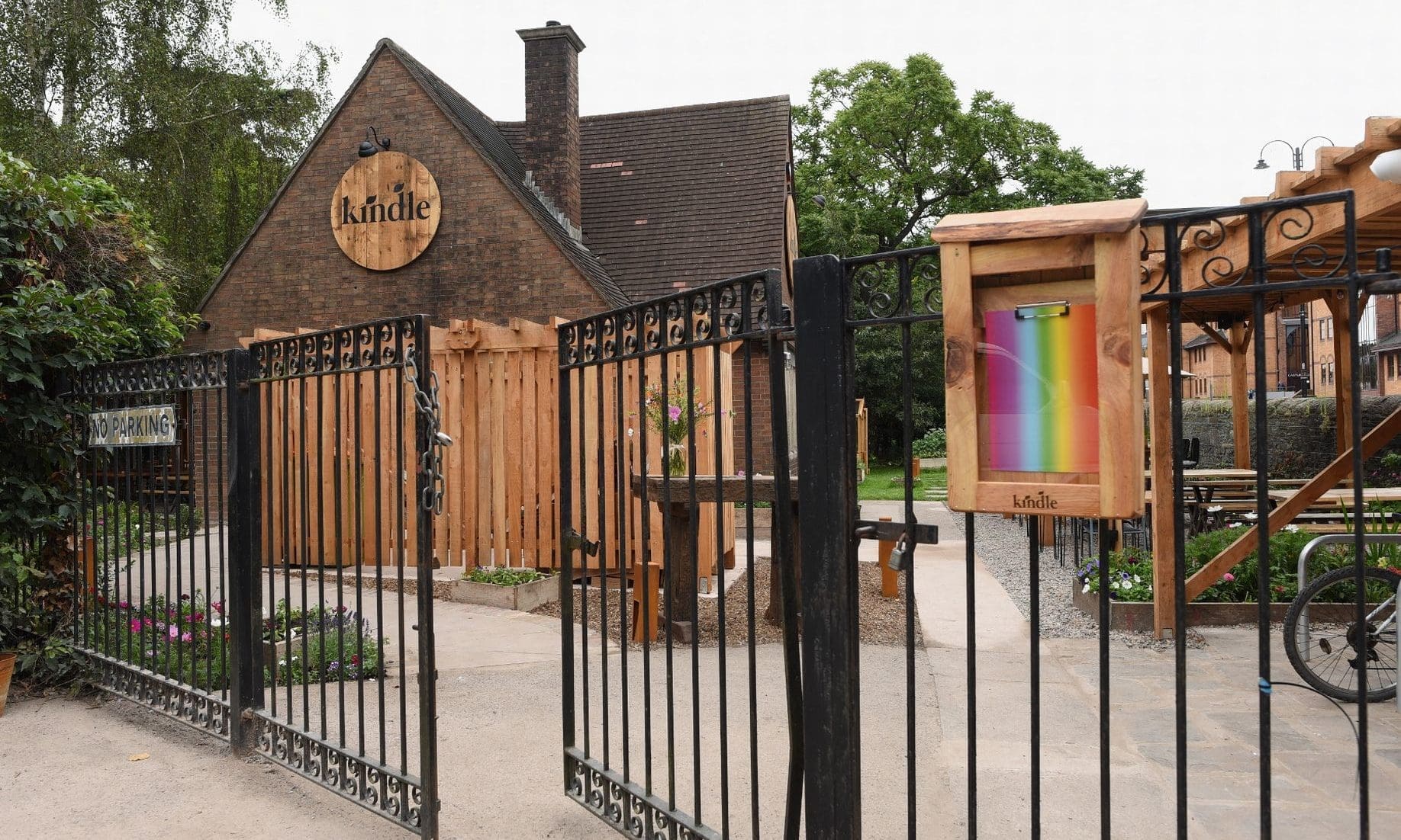 Sustainability-focused restaurant Kindle opens in Cardiff
