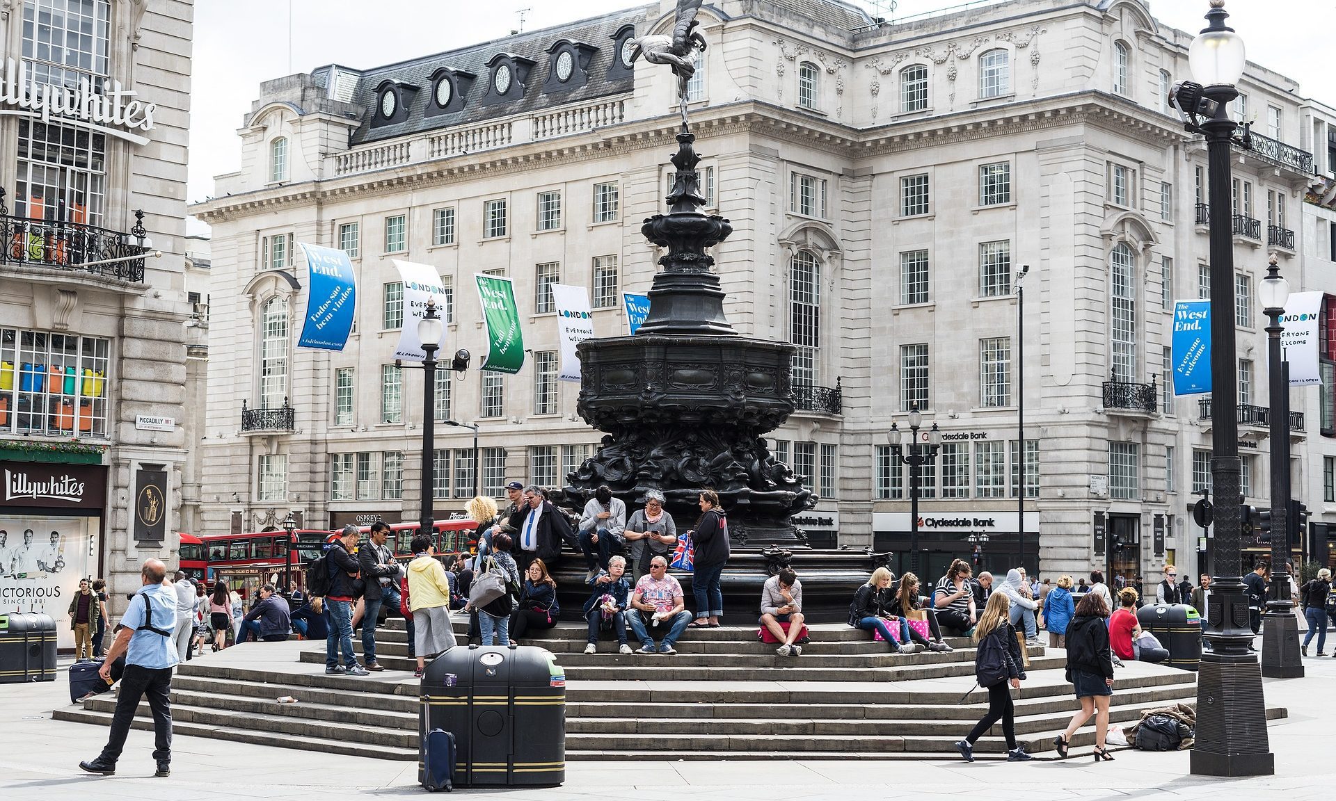 London night czar to step down