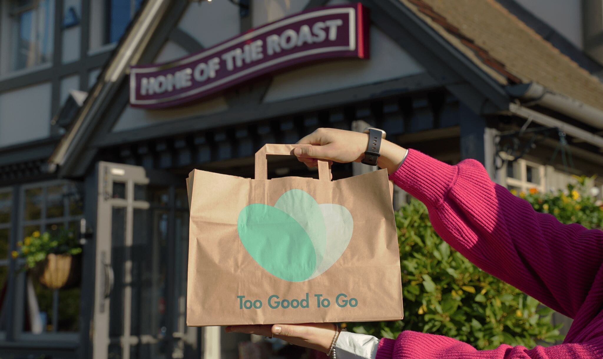 Too Good To Go and Toby Carvery extends their partnership