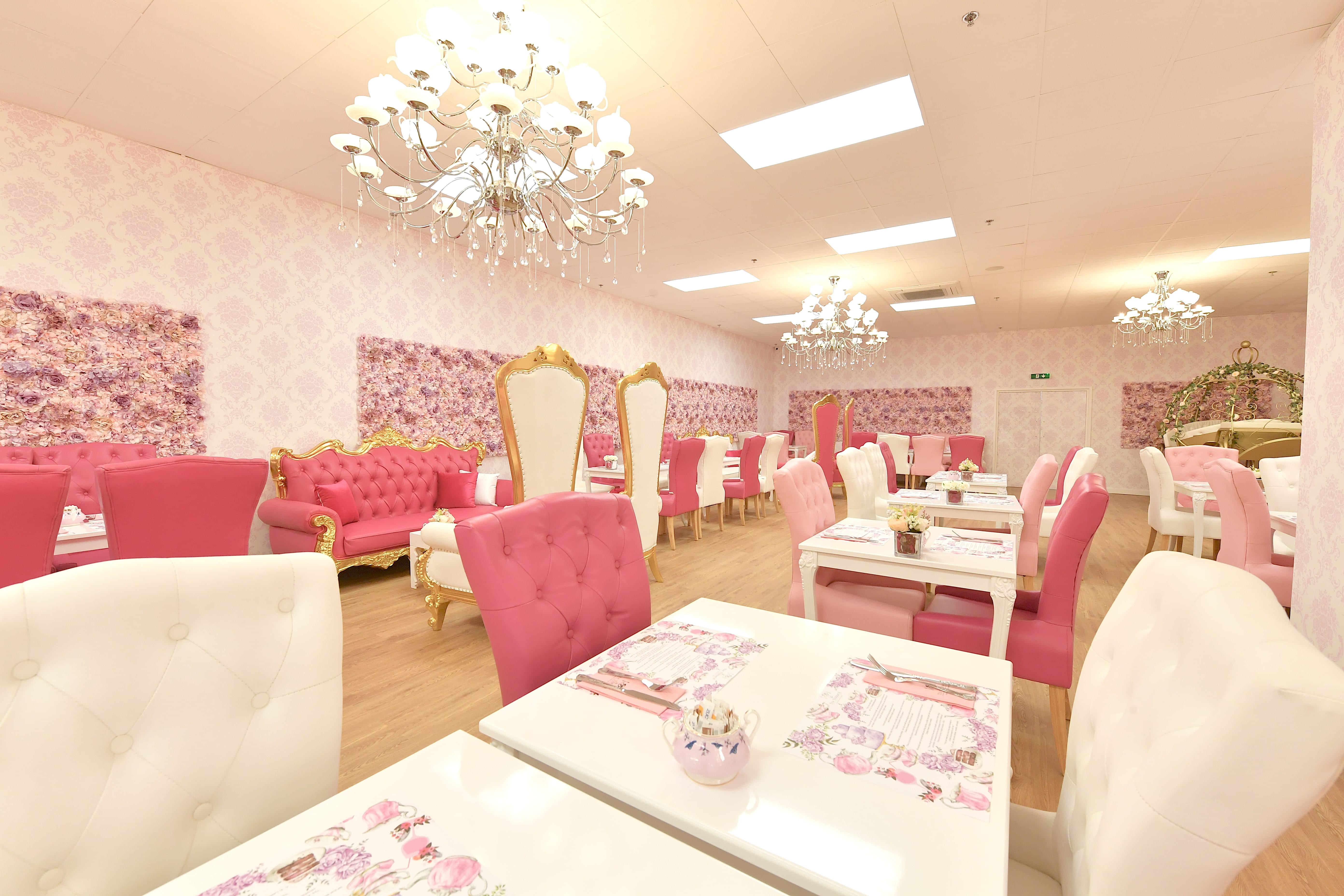 Woking opens two new F&B brands
