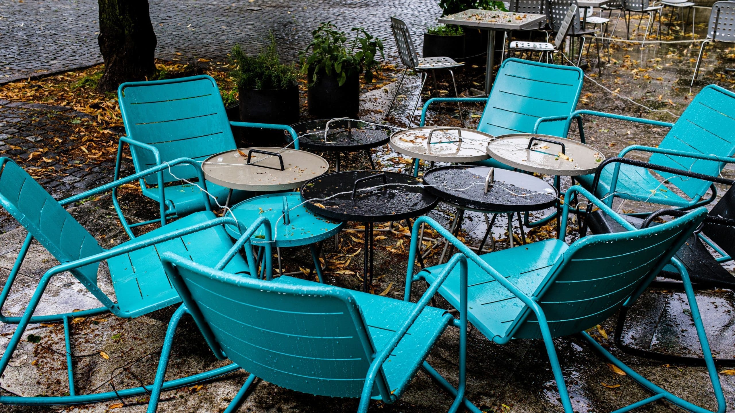 Storms ‘batter’ UK drinks sales, CGA finds