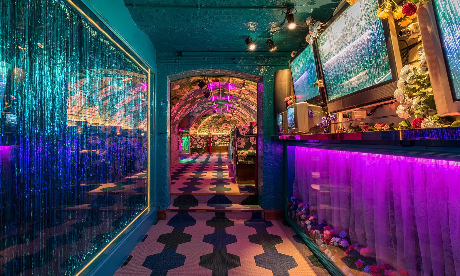 Nightcap to bring Blame Gloria to Bristol