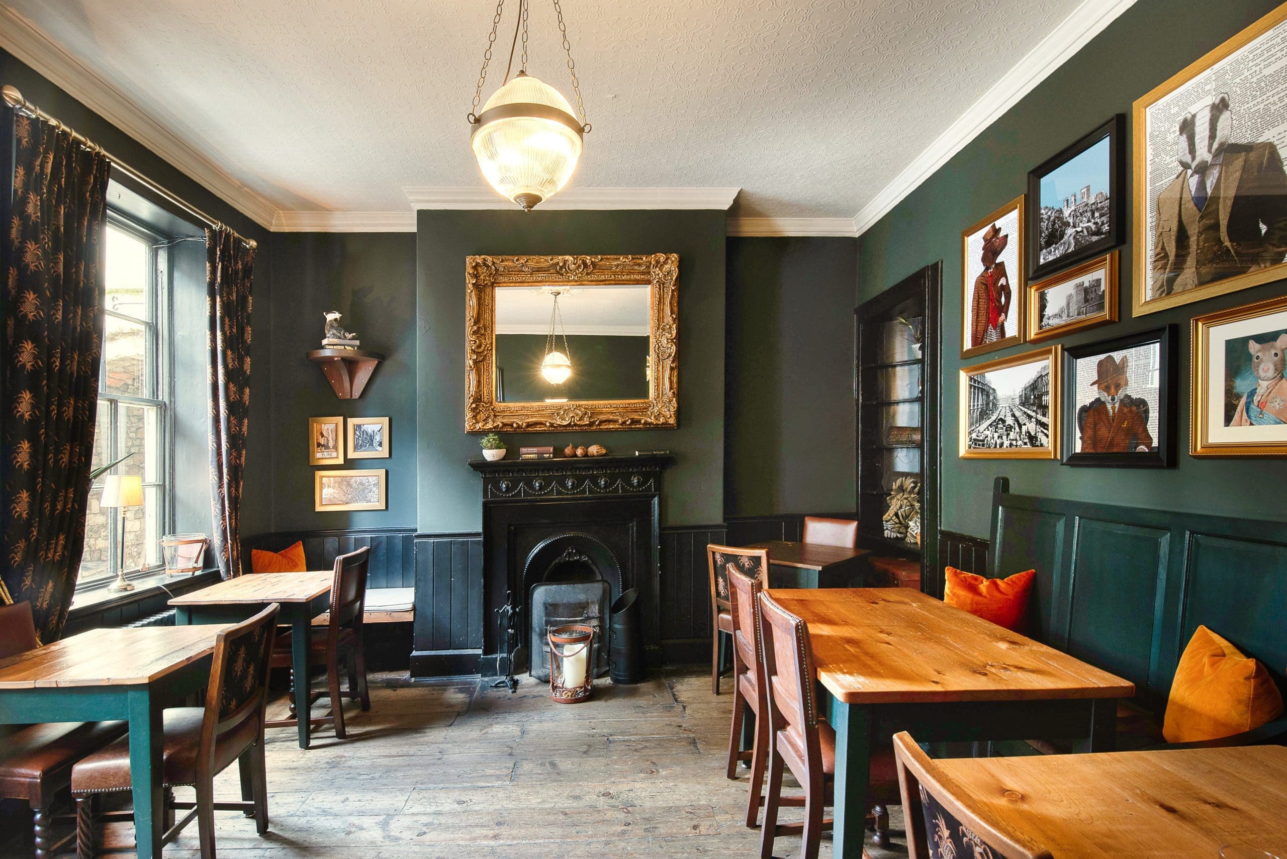 Behind the curtains of The Fat Badger York