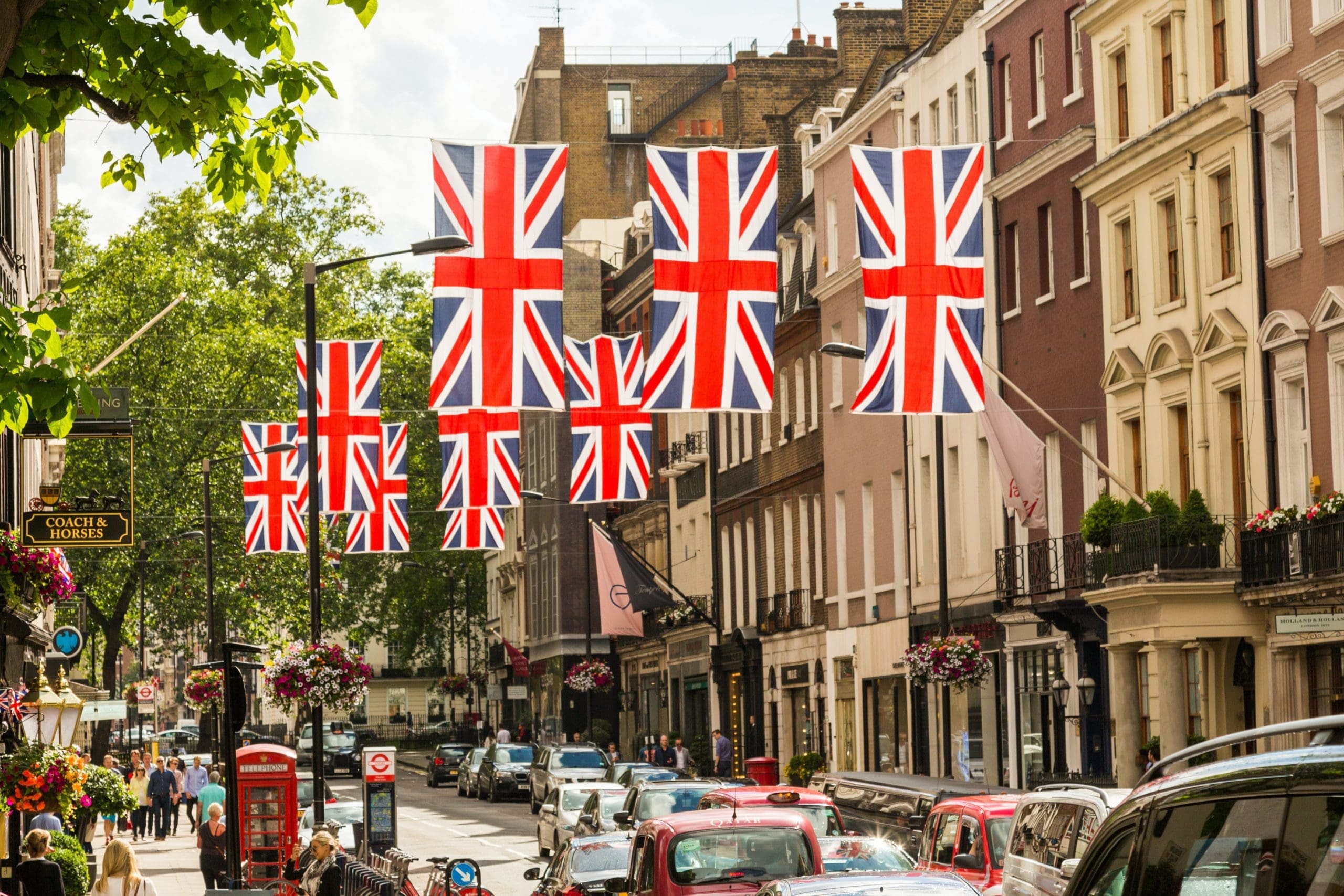Platinum Jubilee weekend to bring £1.2bn economic boost