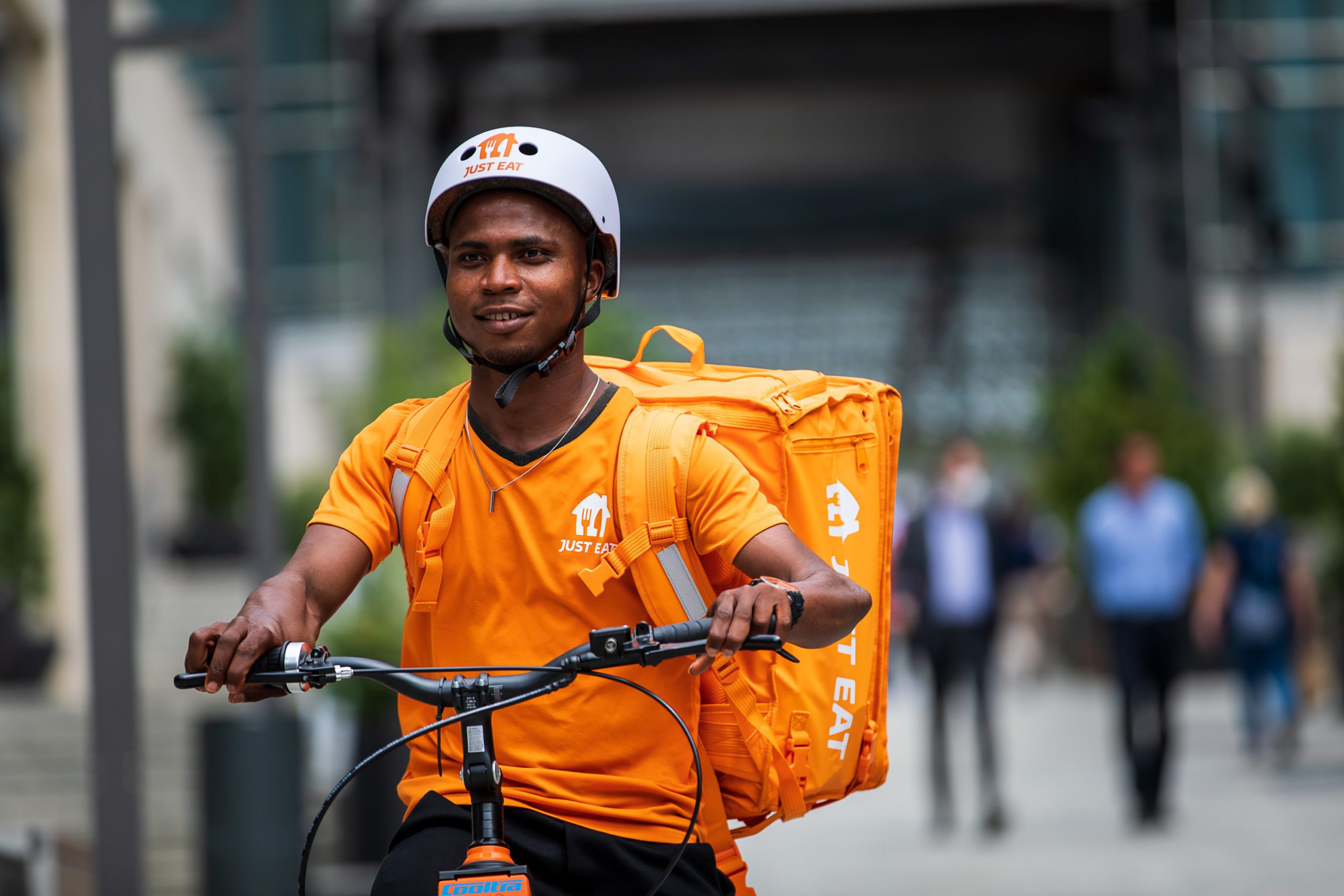 Chinese takeaways and groceries drive December surge on Just Eat