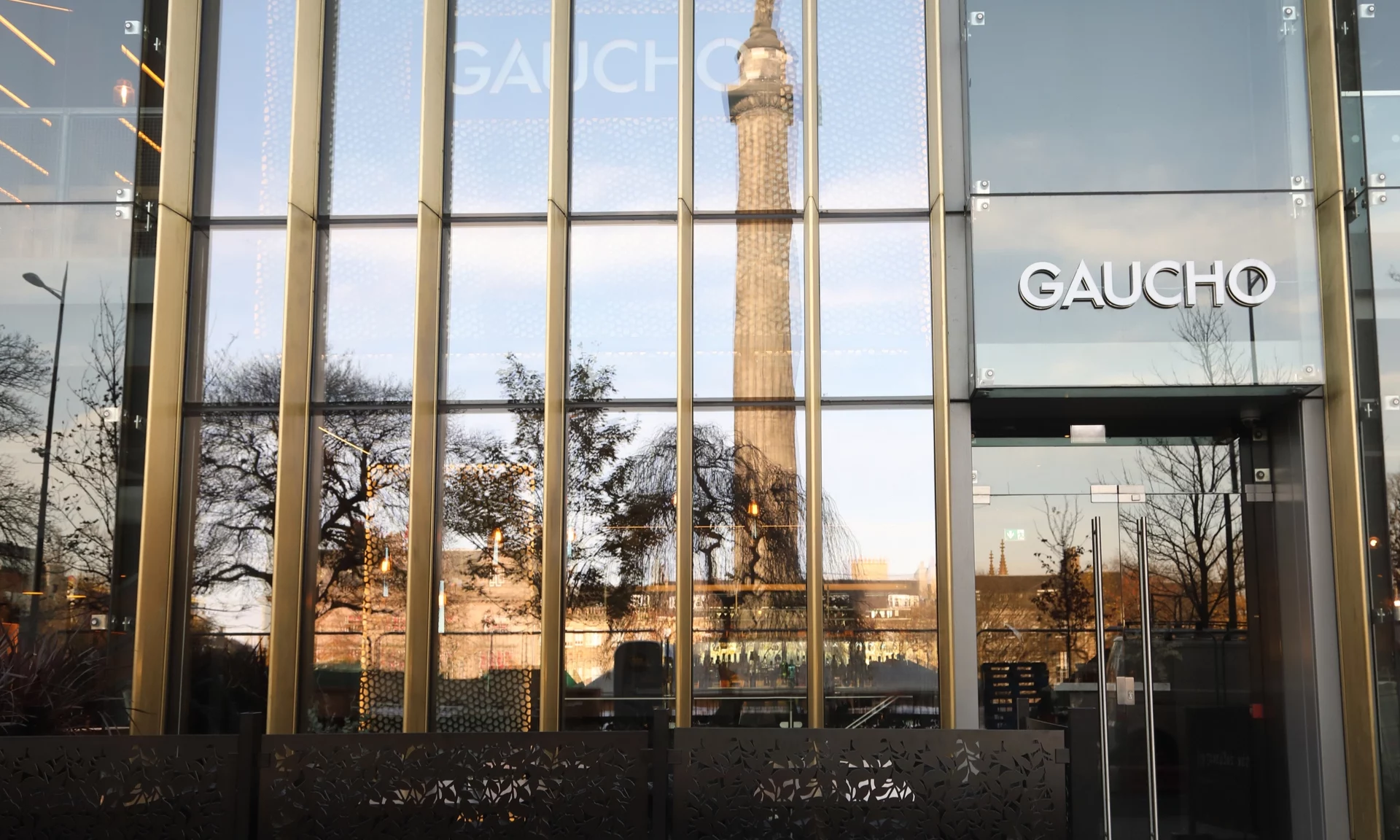 Rare Restaurants CEO steps down