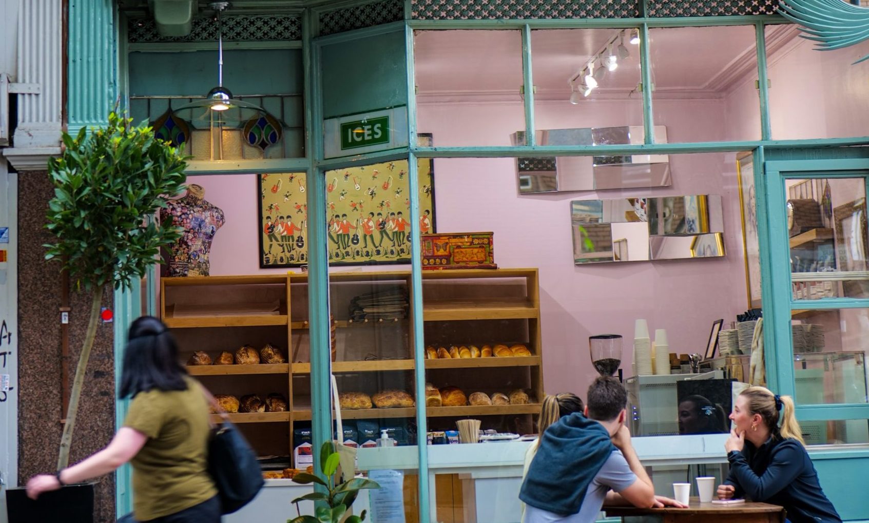 Humdingers opens its fourth hospitality site in Islington