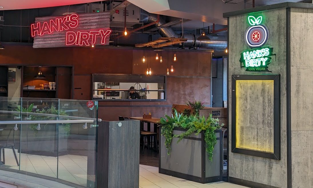 Hank’s Dirty to open permanent Castle Quarter diner