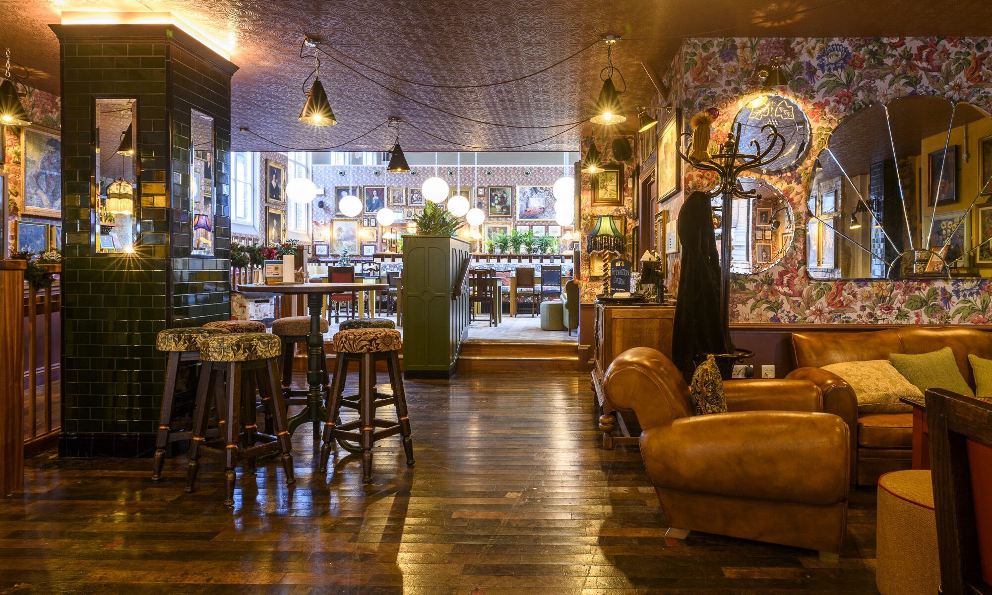 Loungers opens 250th site in Rochdale