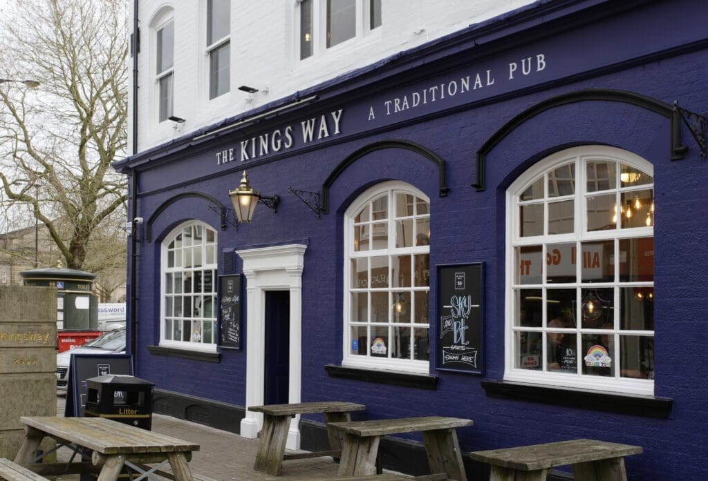 Admiral Taverns acquires 37 pubs from Fuller’s