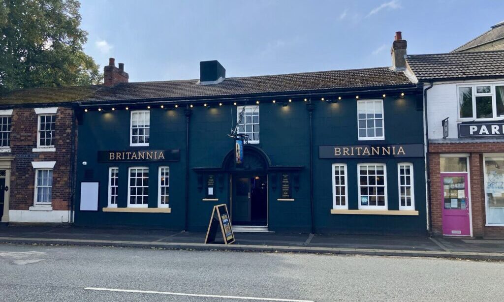 Admiral Taverns unveils Britannia Inn refurb