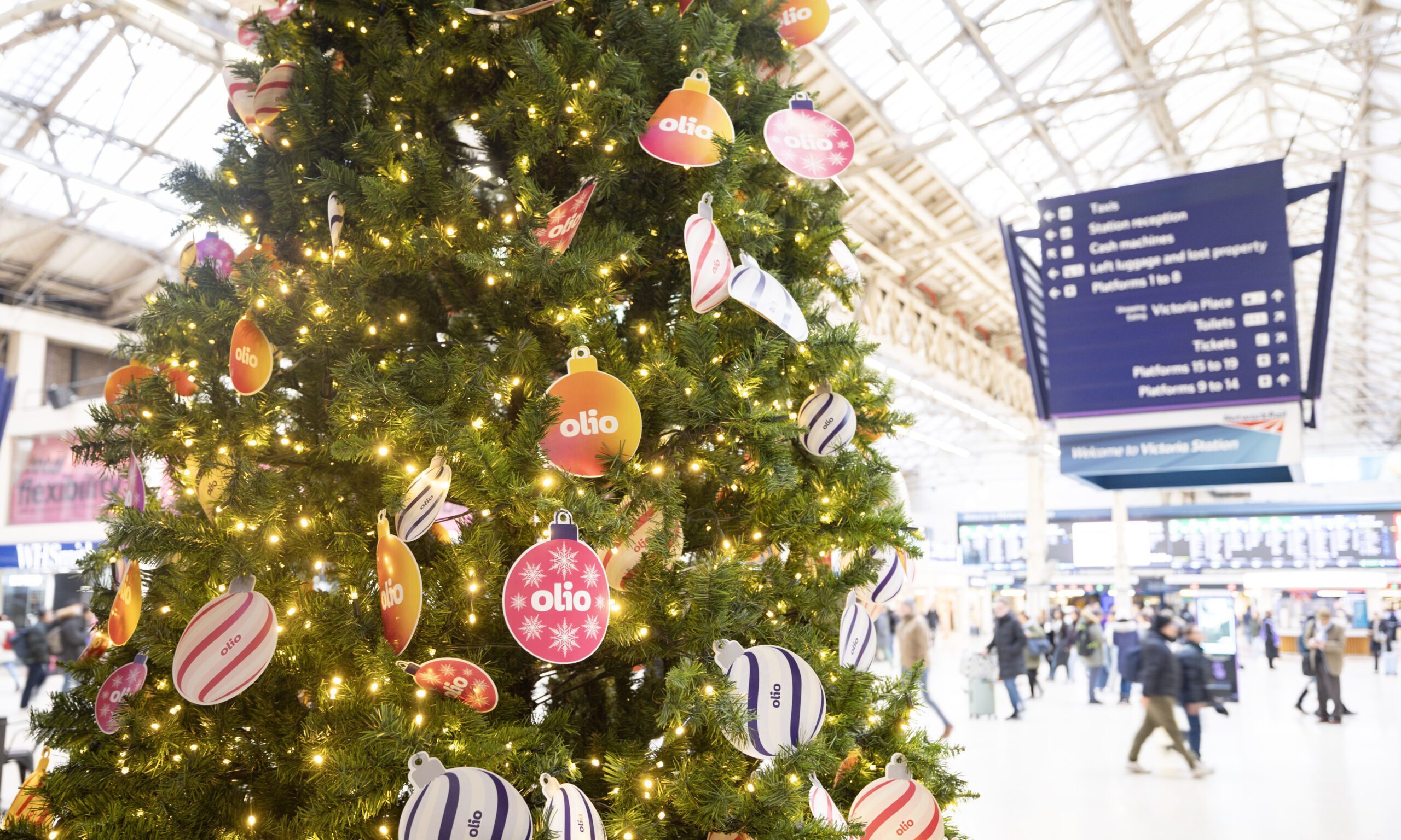 Network Rail and SSP partner with Olio to tackle food waste