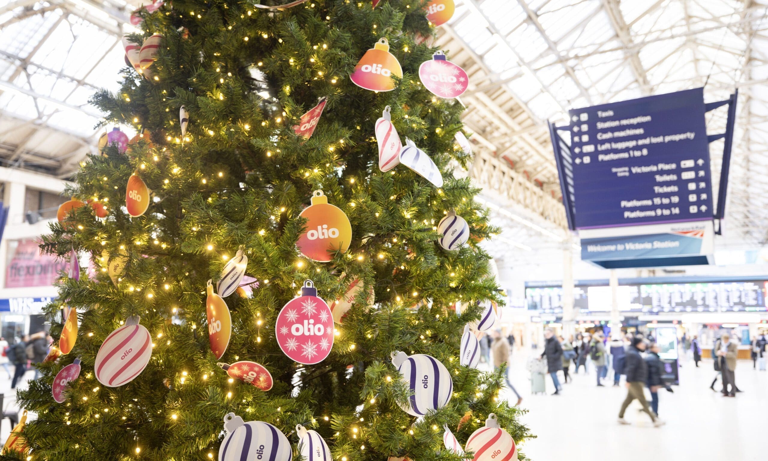 Network Rail and SSP partner with Olio to tackle food waste