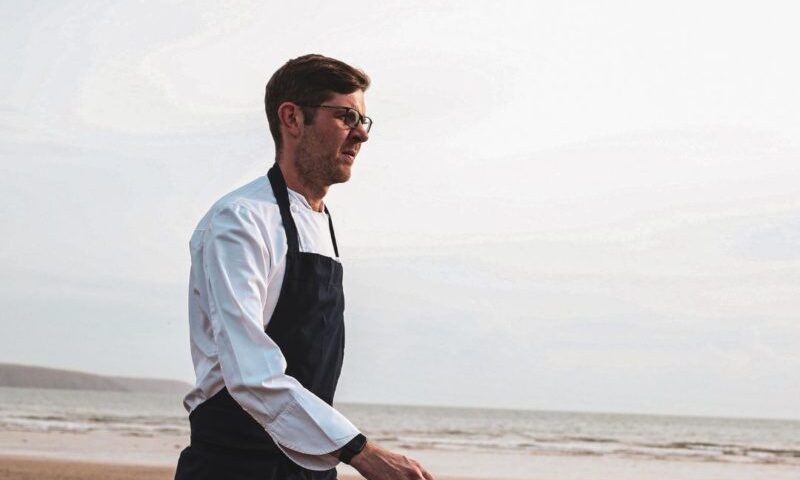 Tony Parkin leaves Cliff House Hotel