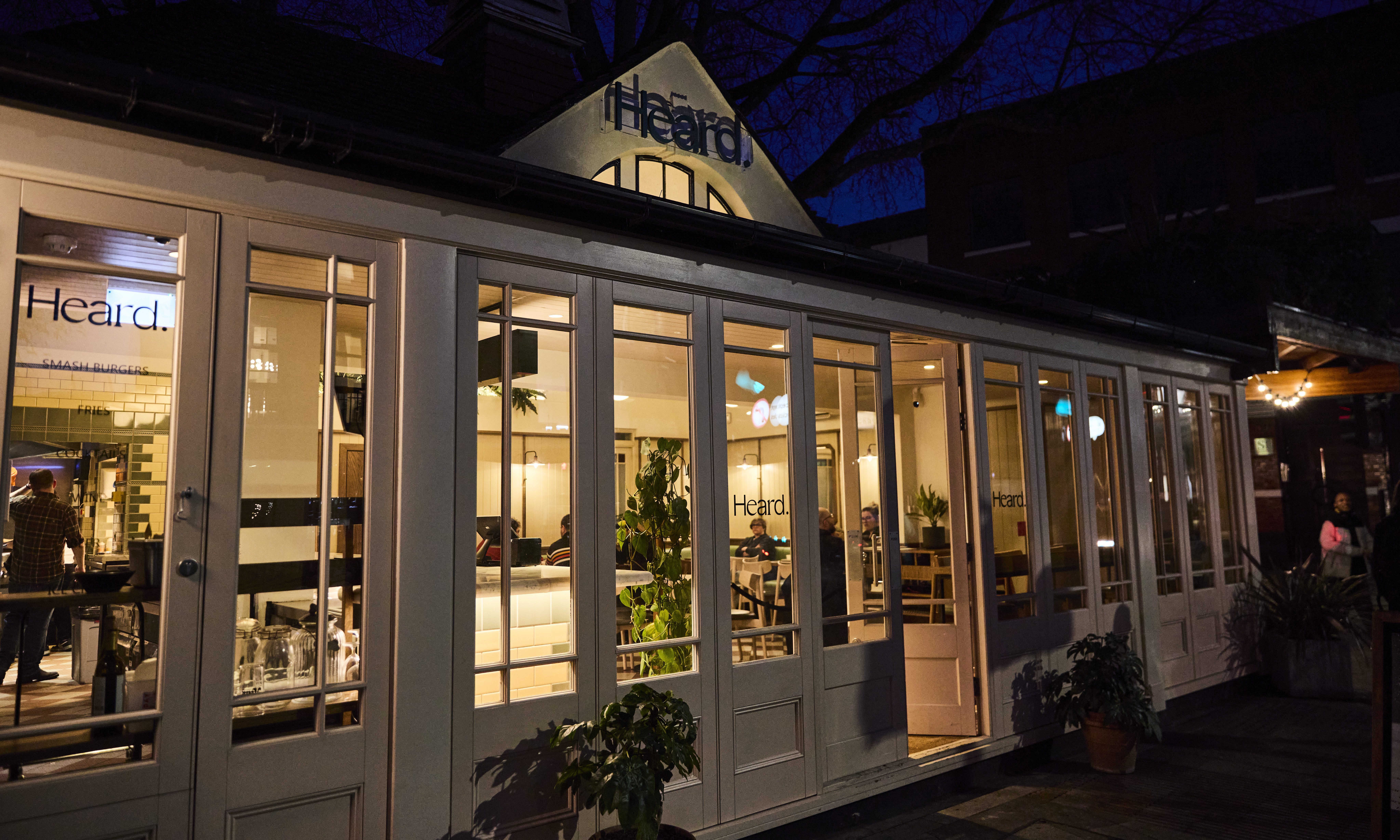 Michelin star chef opens new smash burger venue in Borough