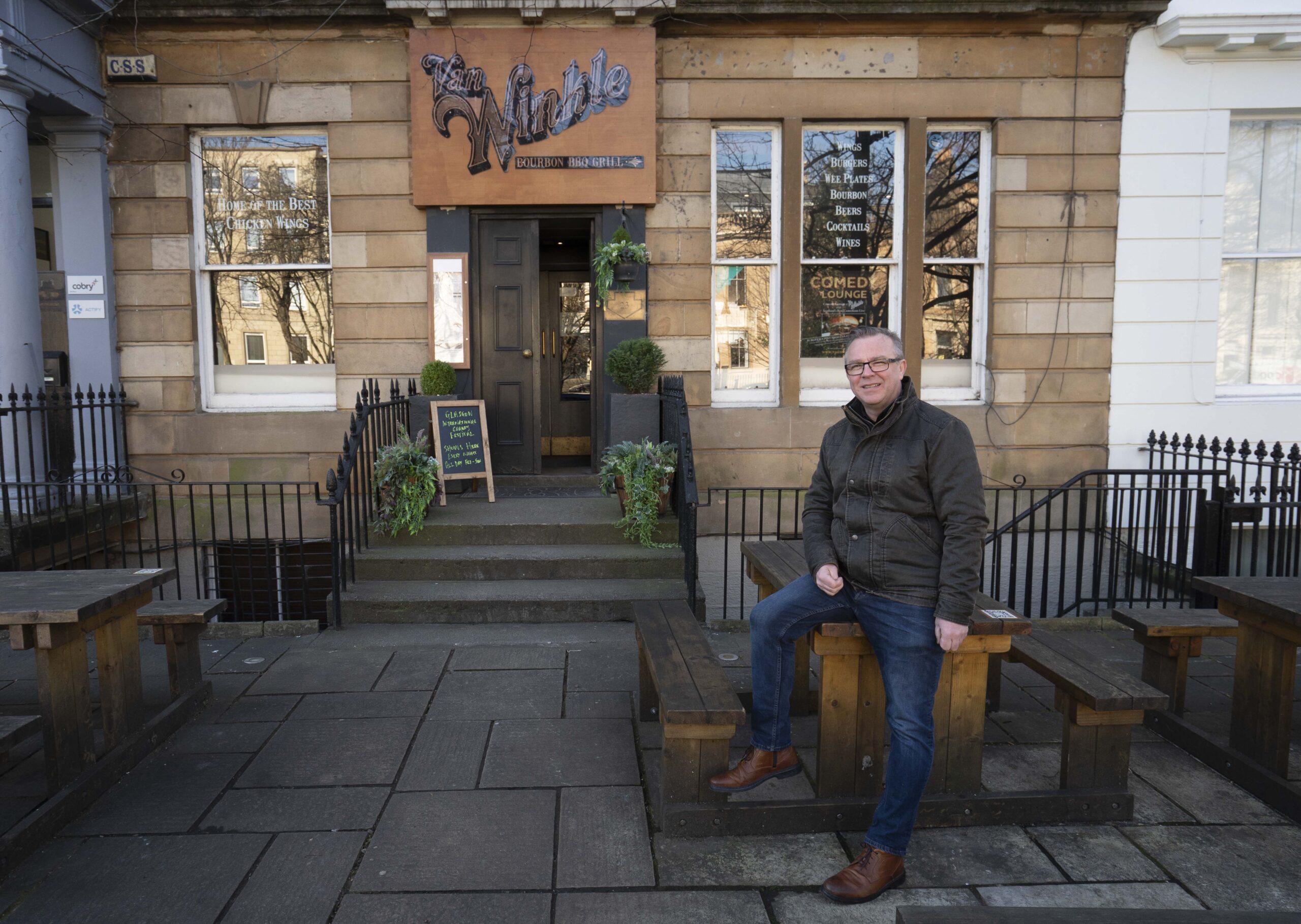 Lomond Leisure Group to refurb Glasgow bar with Star Pubs