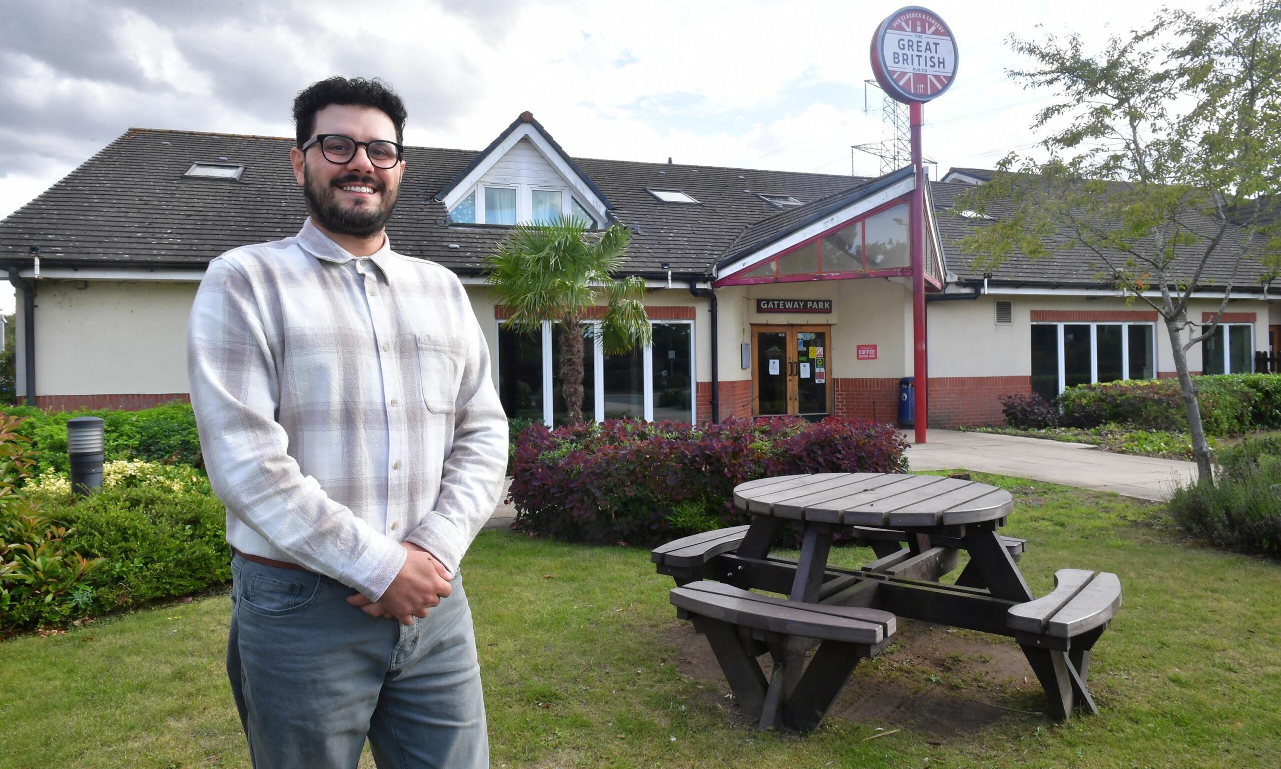 Wetherspoon signs franchise deal with Papas Group for 15 new pubs